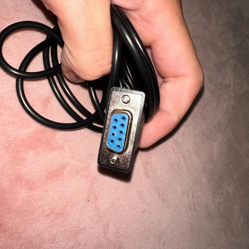 🆕 APC 940-0299A 6FT DB9 to 2.5Mm Management cable AP9630/AP9631